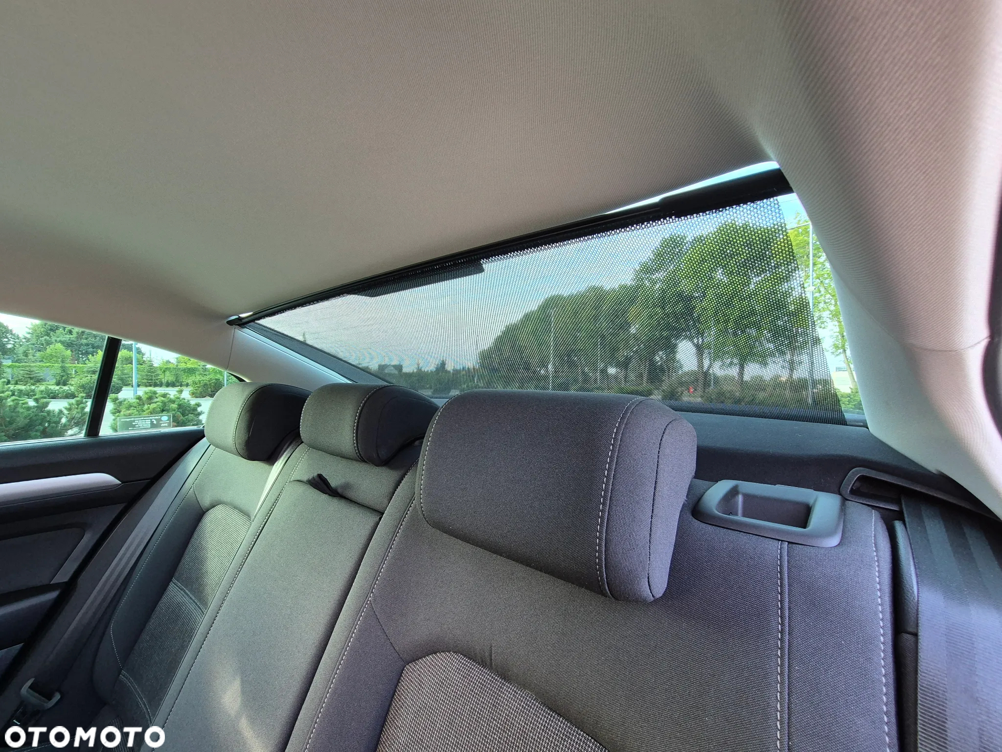 Volkswagen Passat 2.0 TDI BMT Comfortline - 26