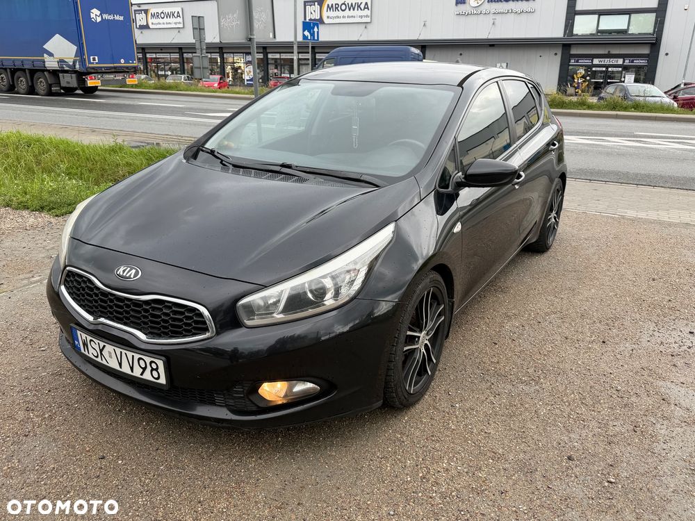 Kia Ceed 1.6 CRDi XL - 1