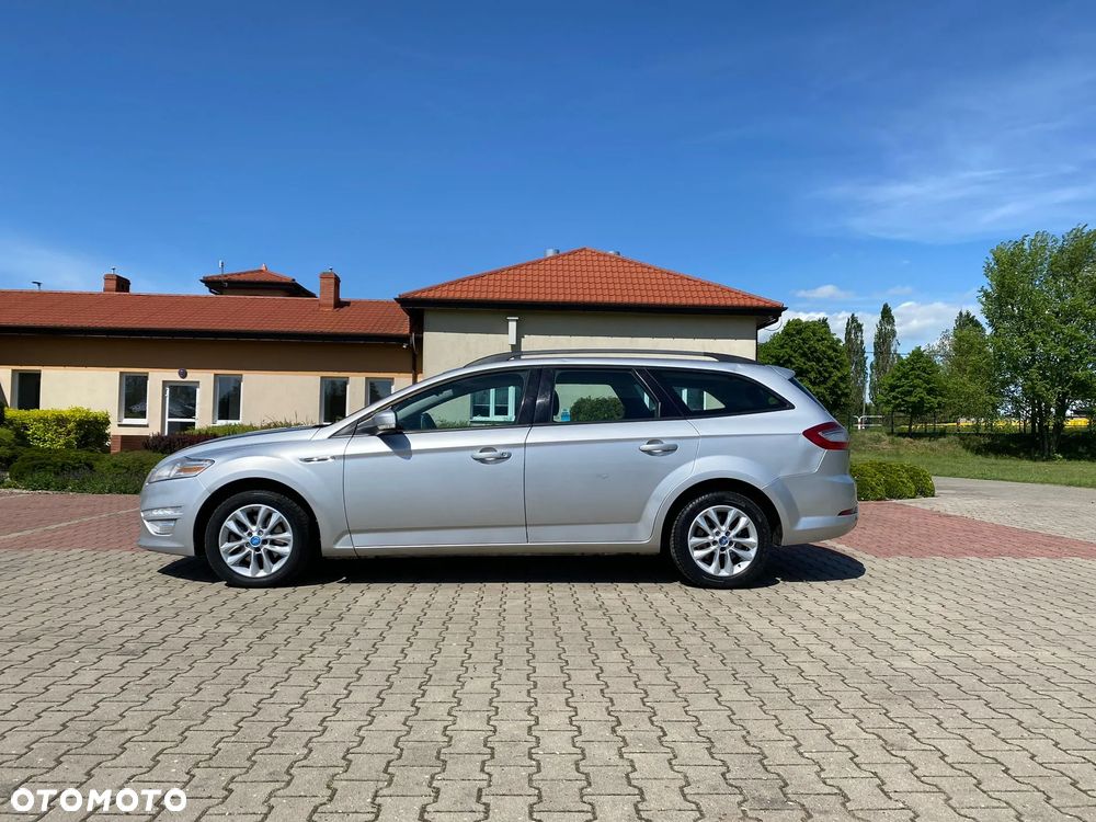 Ford Mondeo - 12