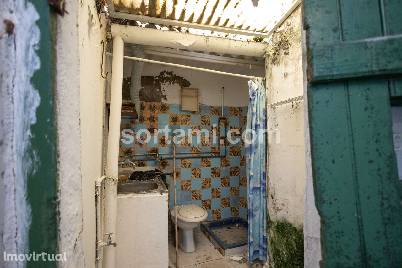 Moradia Devoluta T3 Venda em Faro (Sé e São Pedro),Faro - Grande imagem: 5/34