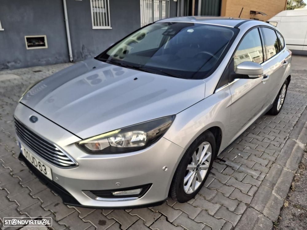 Ford Focus 1.0 EcoBoost Titanium - 2