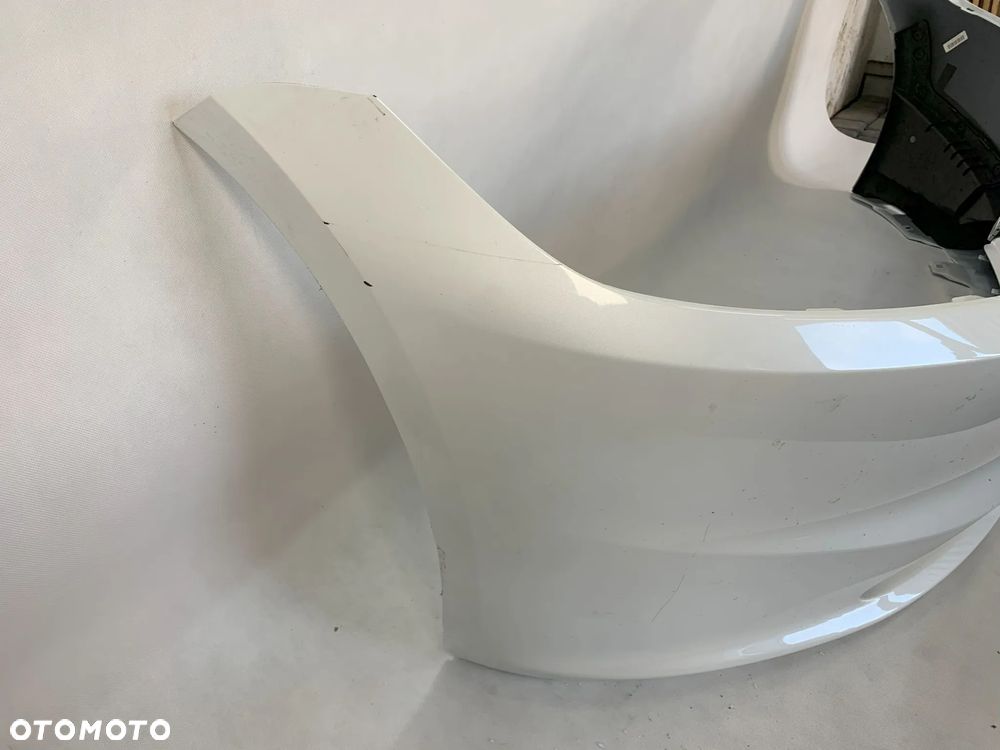 Tesla Model 3 III FL 23r Zderzak przod przedni Lift 2023 - 2