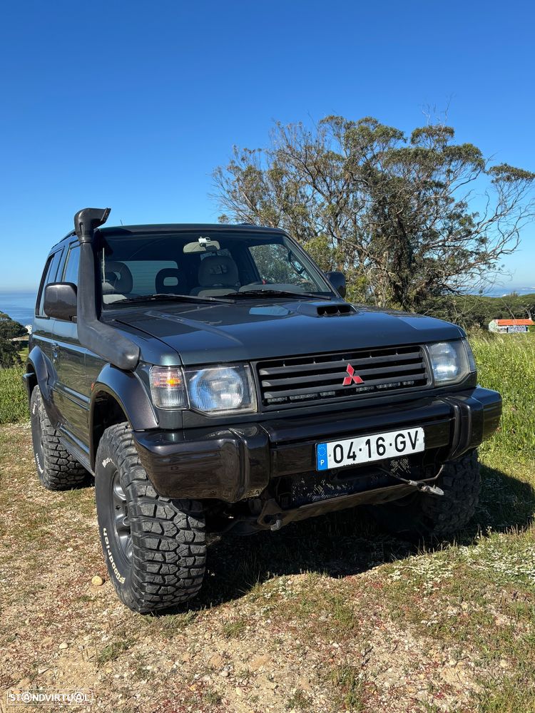 Mitsubishi Pajero 2.8 TD GLS - 11