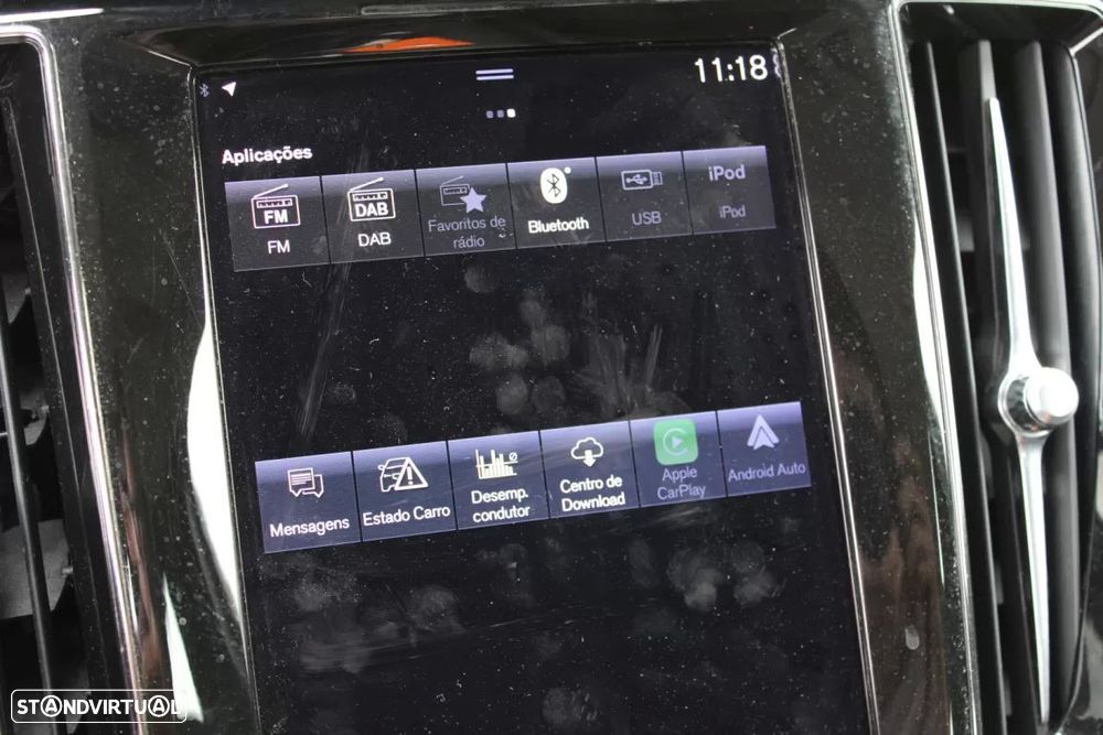 Volvo V60 2.0 B4 Momentum Core Geartronic - 27