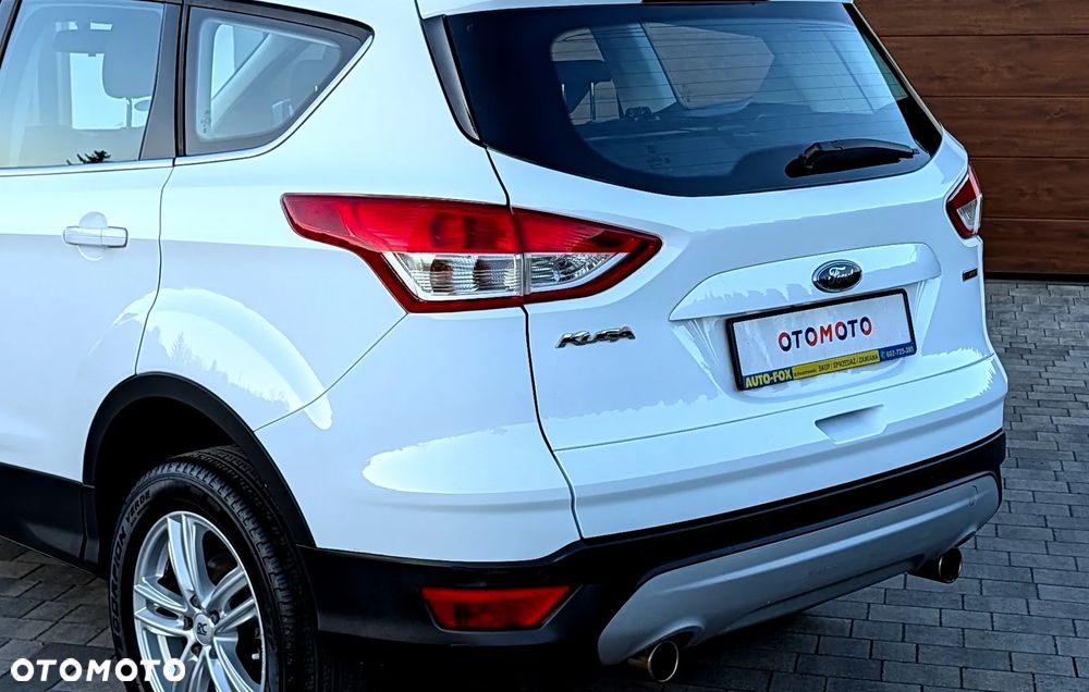 Ford Kuga 1.6 EcoBoost 2x4 Titanium - 13