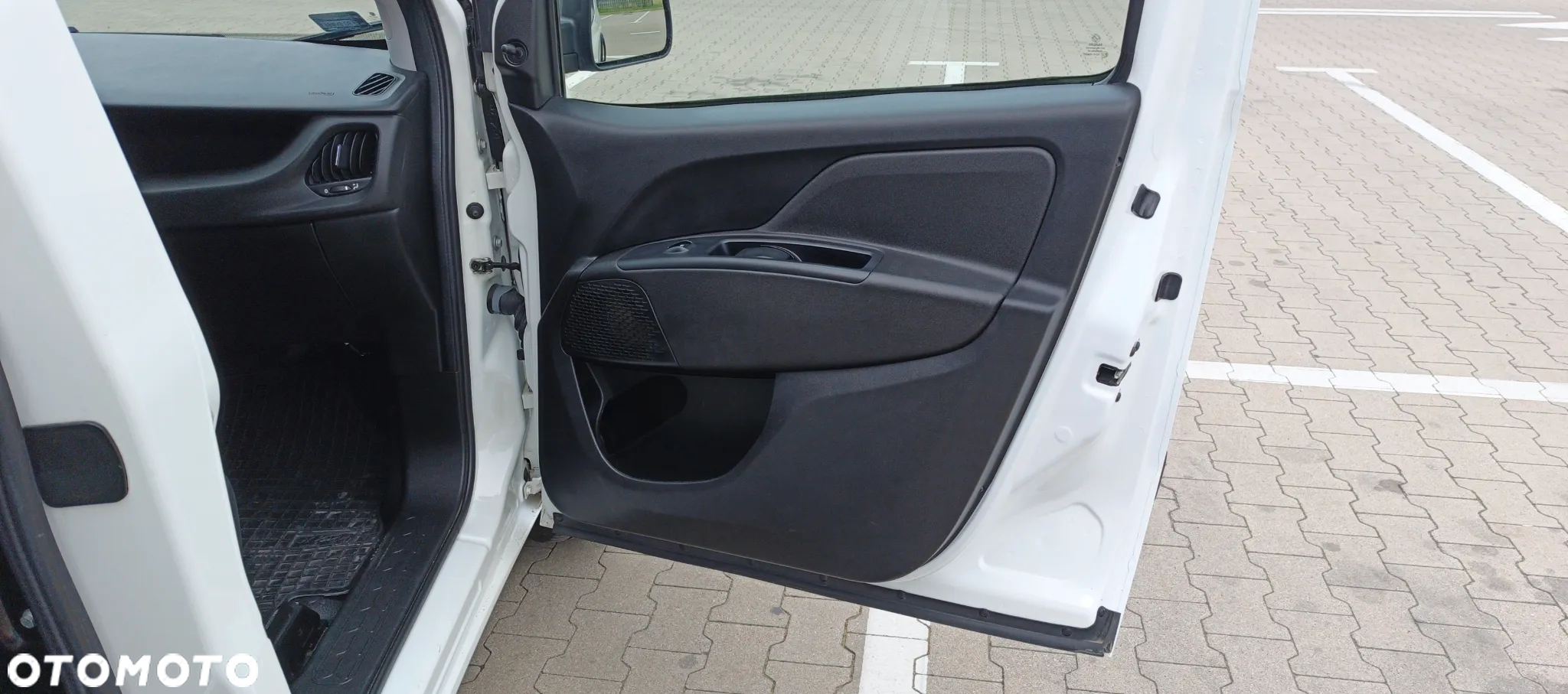 Fiat Doblo - 28