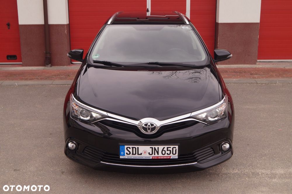 Toyota Auris 1.6 D-4D Executive - 2
