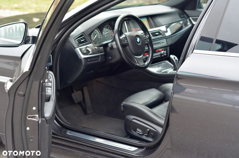 BMW Seria 5 - 12