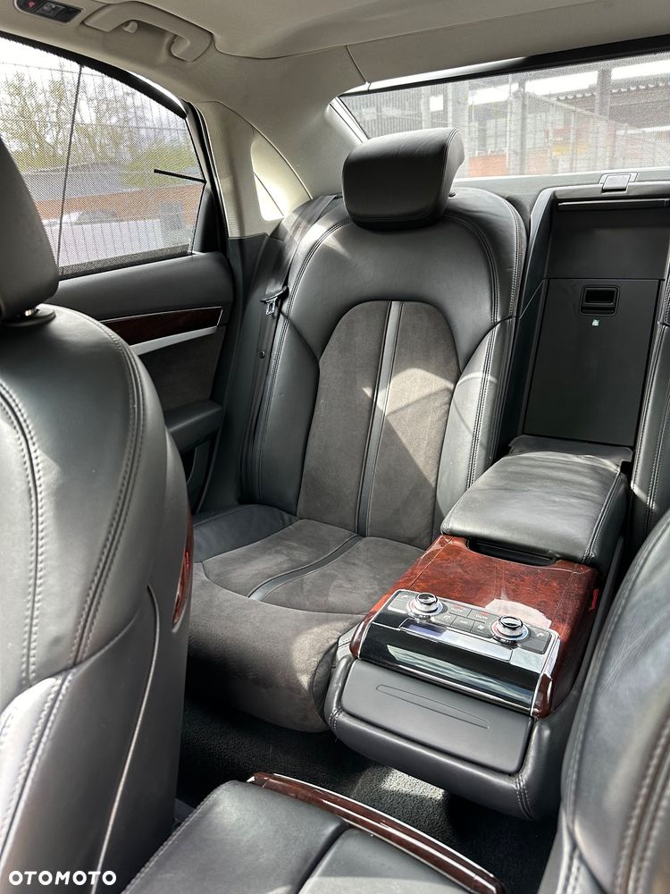 Audi A8 3.0 TDI DPF quattro tiptronic - 12