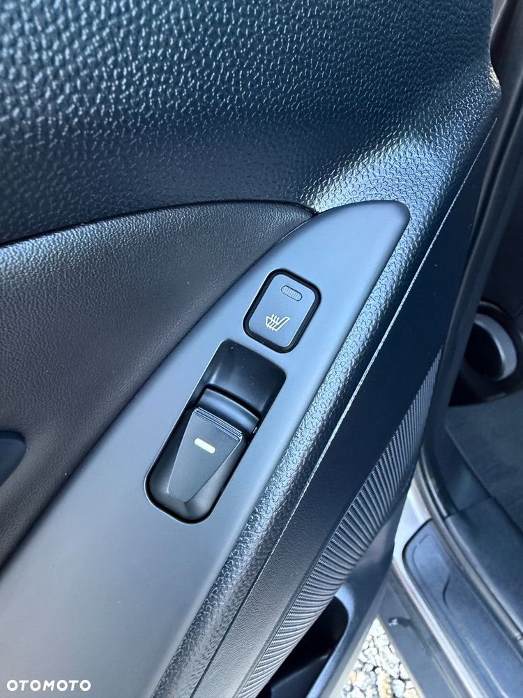 Hyundai ix35 2.0 CRDi 4WD Premium - 21