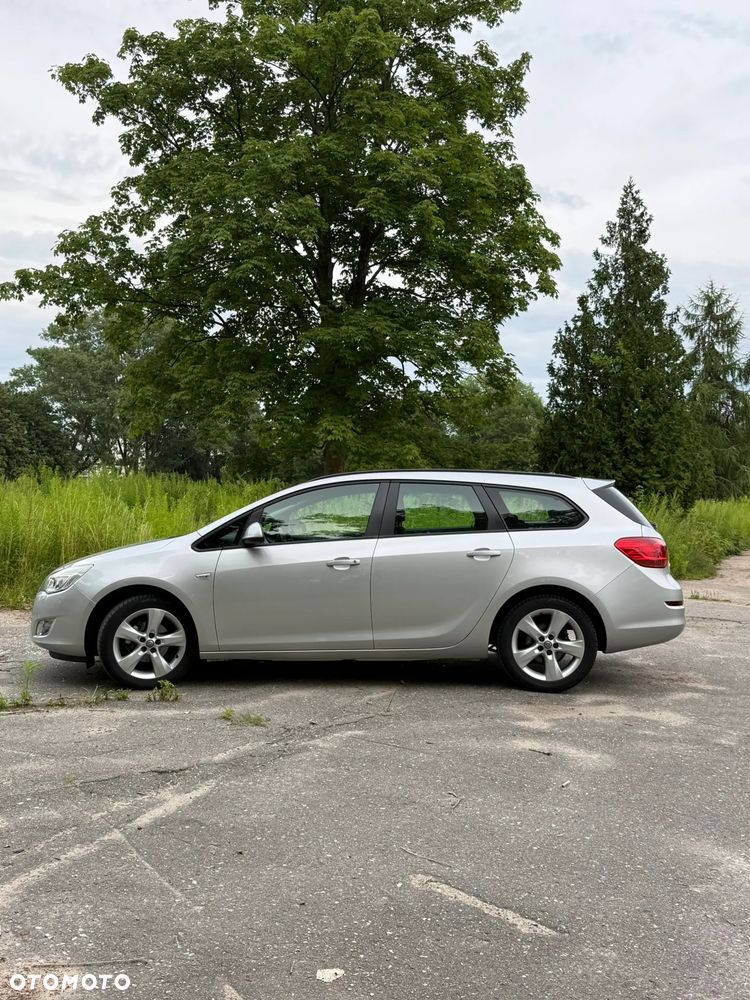 Opel Astra 1.4 Sport - 8