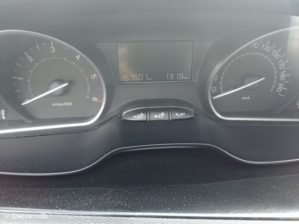 Peugeot 208 1.5 BlueHDi Active - 13