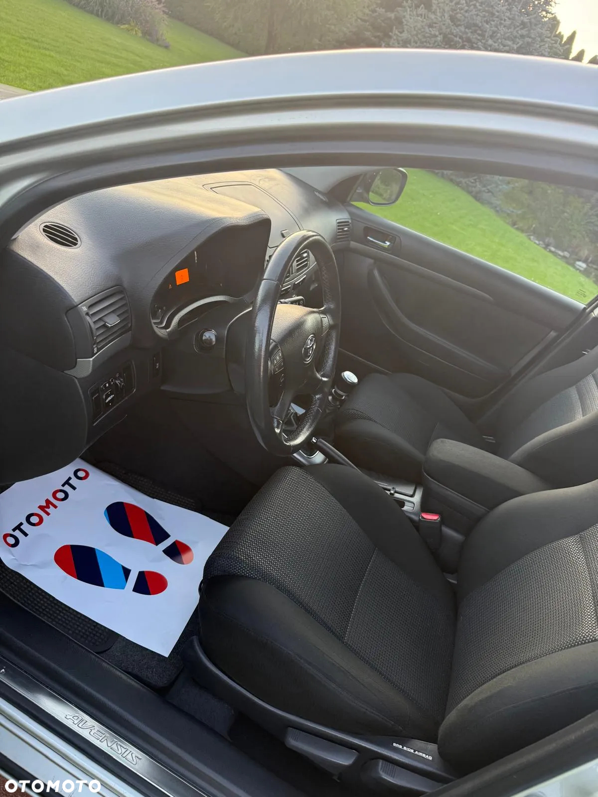 Toyota Avensis 2.0 D-4D Combi Sol - 8