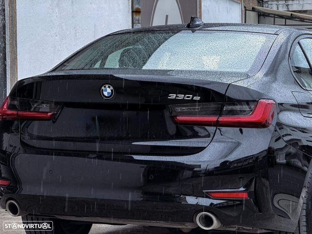 BMW 330 e Auto - 9