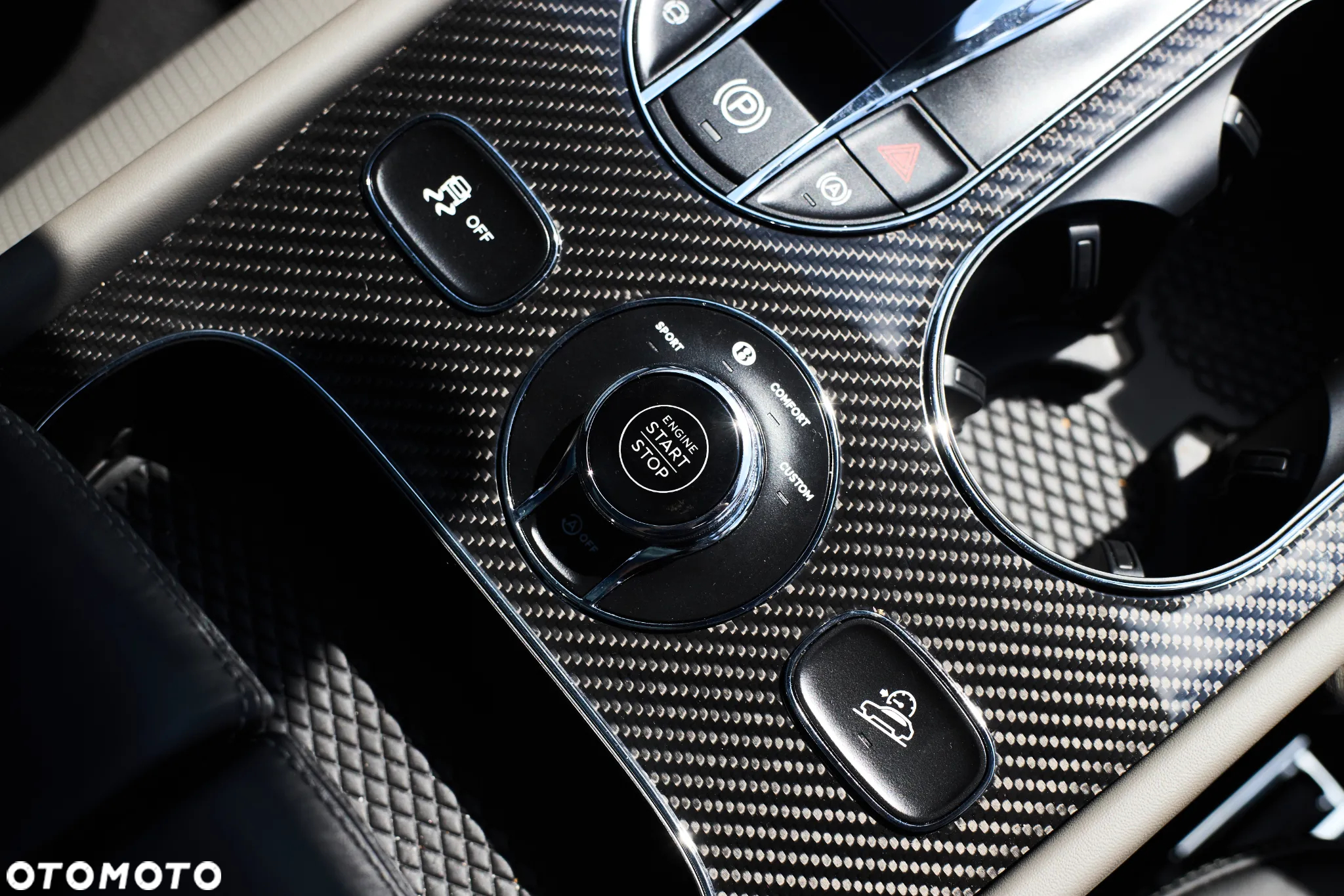 Bentley Bentayga - 15