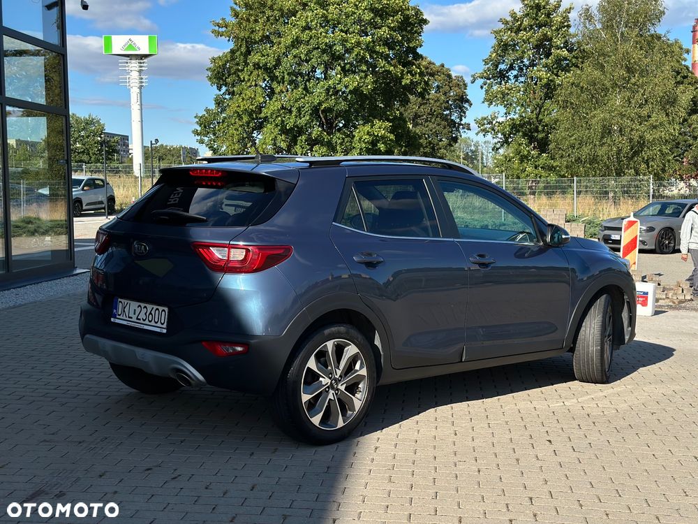Kia Stonic 1.4 L - 4