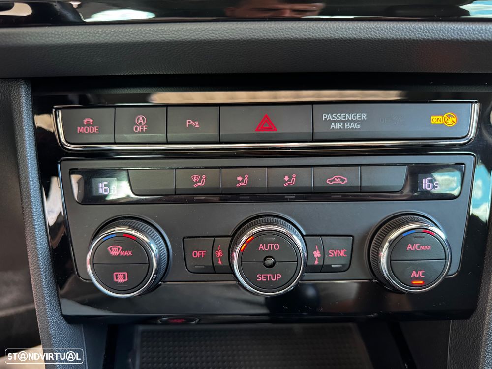 SEAT Leon 2.0 TDI FR S/S - 32