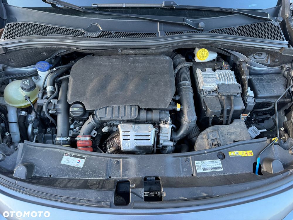 Peugeot 2008 PureTech 110 Stop&Start EAT6 Allure - 13