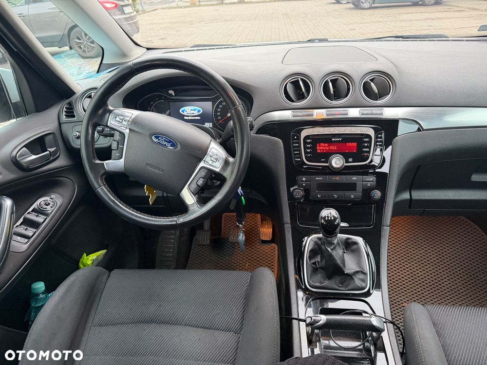 Ford Galaxy 2.0 FF Titanium - 4