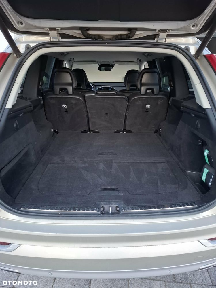 Volvo XC 90 D5 AWD Inscription - 11