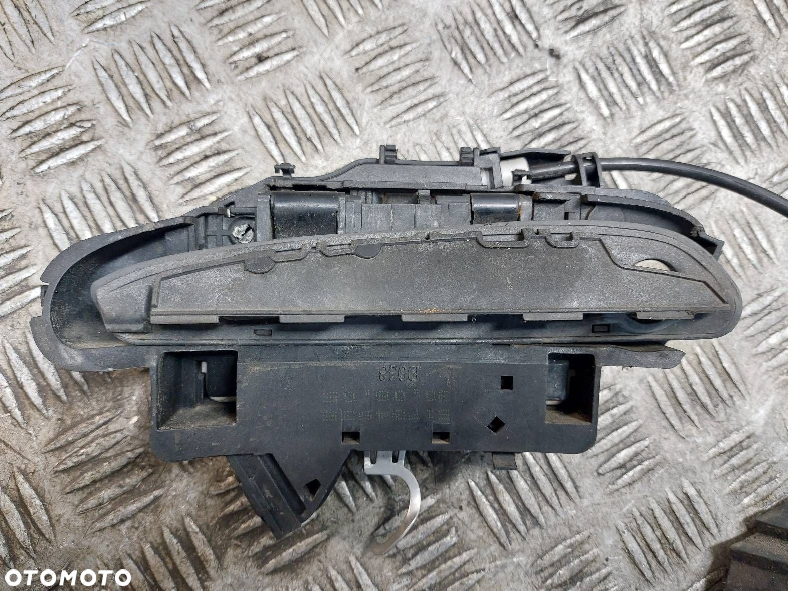 ZAMEK DRZWI LEWY PRZÓD + KLAMKA ZEWNĘTRZNA FIAT CROMA II 51708421A - 2