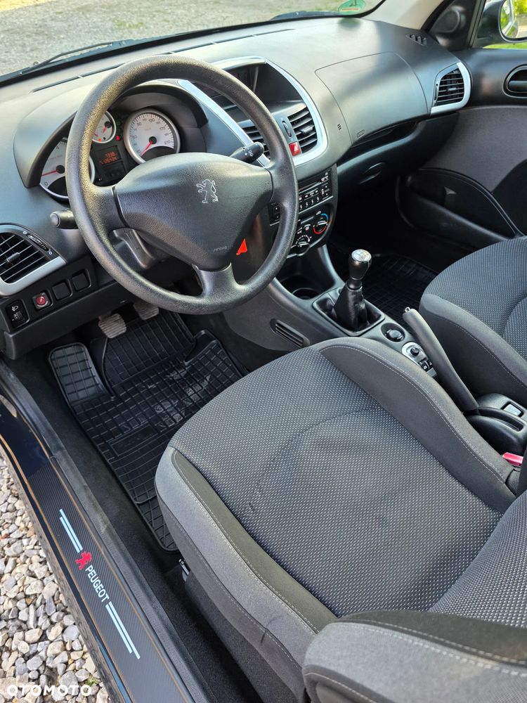 Peugeot 206 plus 1.1 Presence - 9