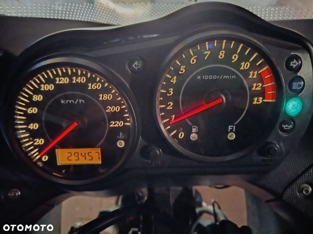 Kawasaki ER - 25