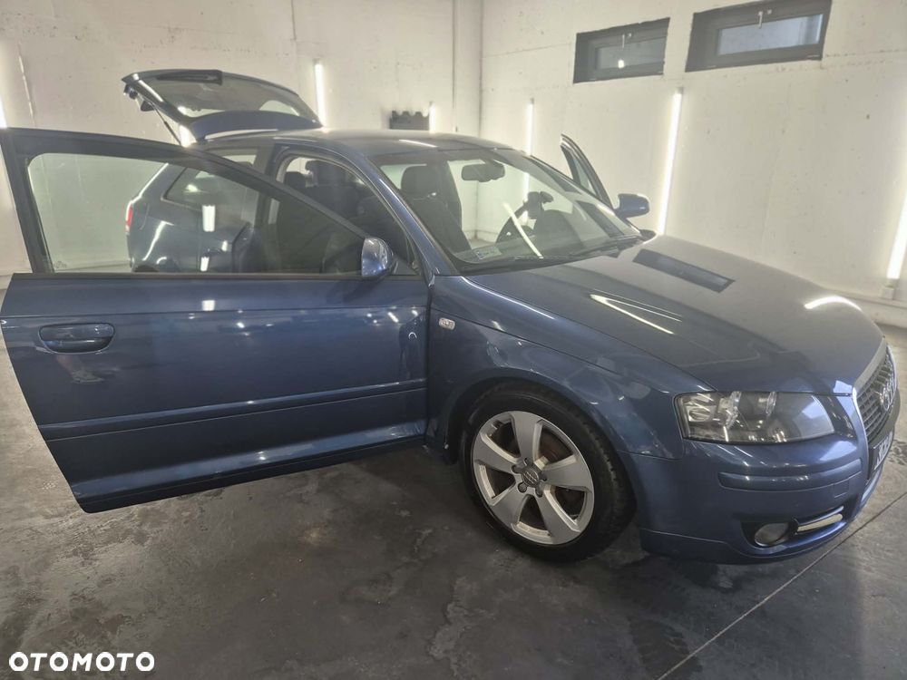 Audi A3 3-drzwiowe 1.6 Attraction - 12