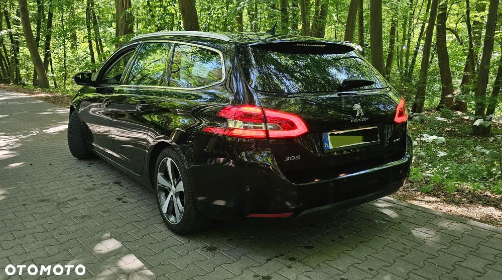 Peugeot 308 PureTech 130 EAT6 Stop & Start Allure - 12