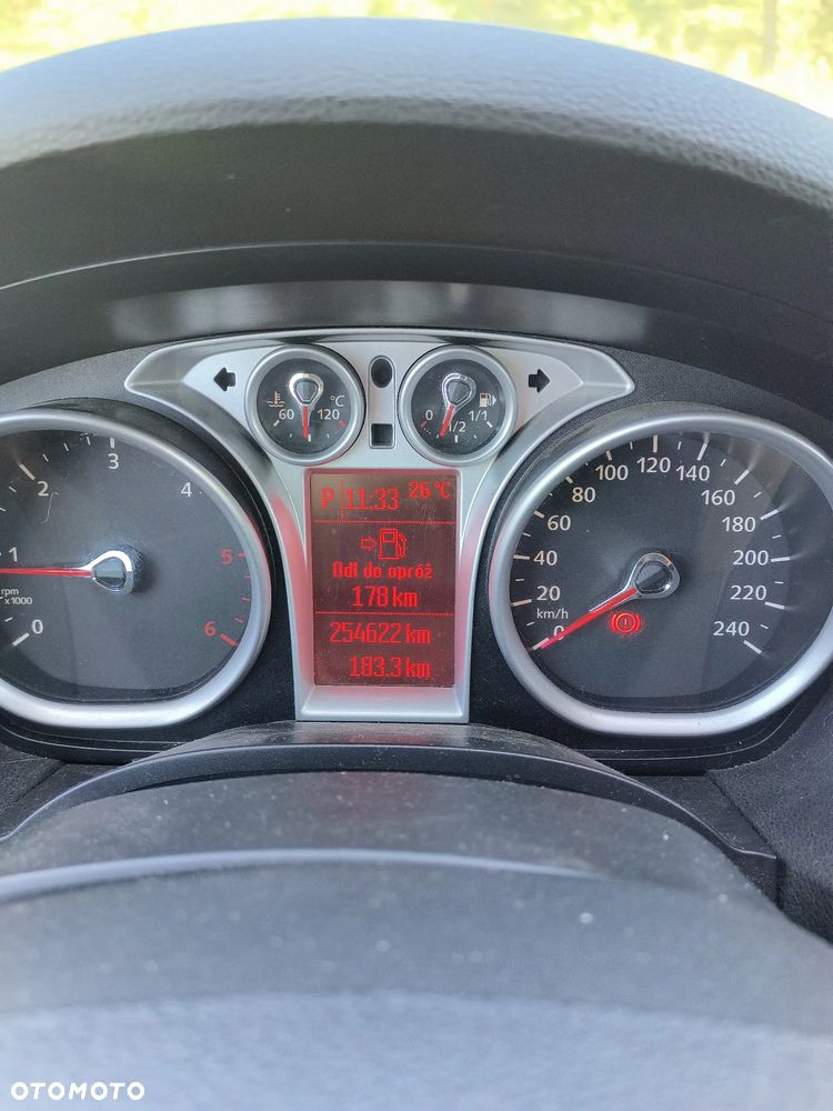 Ford Kuga 2.0 TDCi Trend MPS6 - 5
