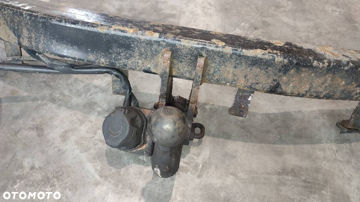 HAK HOLOWNICZY BELKA KULKA KIA SORENTO II 2010 - 2