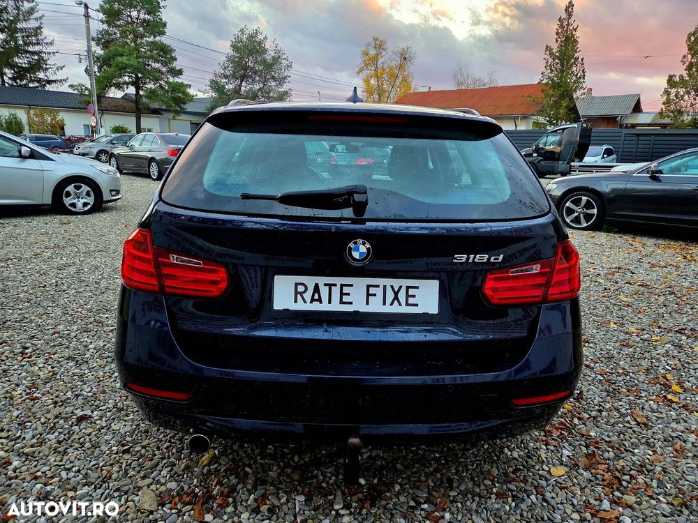BMW Seria 3 318d Touring Blue Performance - 13