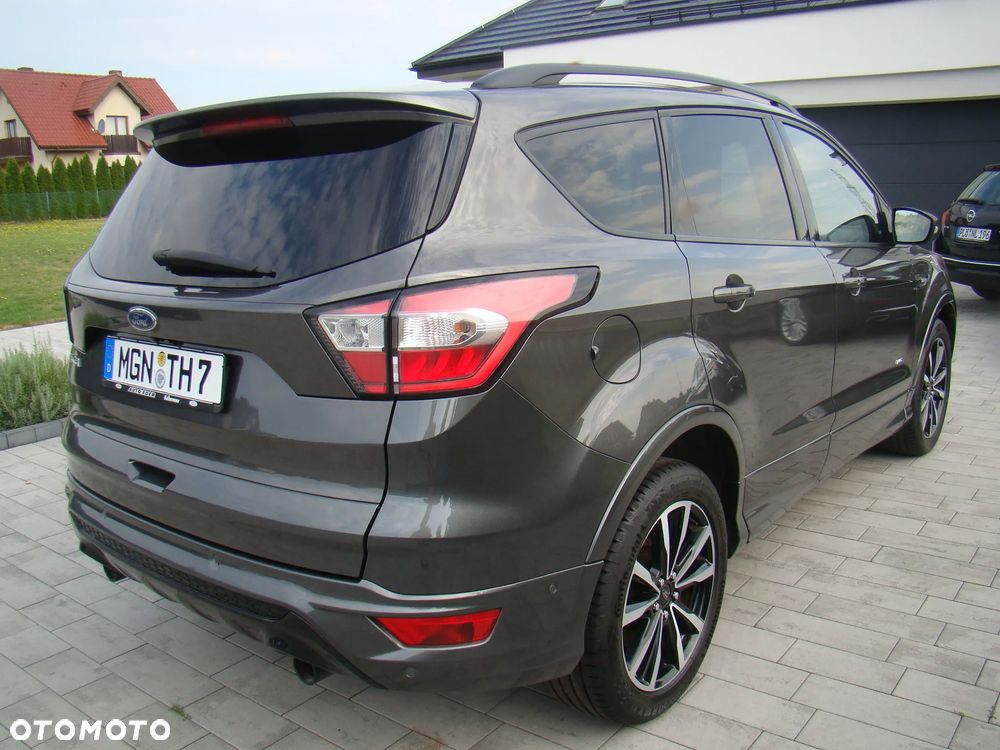 Ford Kuga 2.0 TDCi 4x4 ST-Line - 9