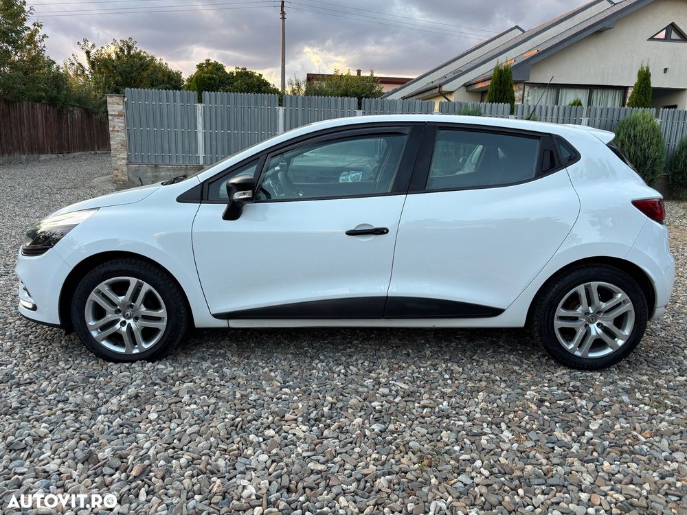 Renault Clio - 5