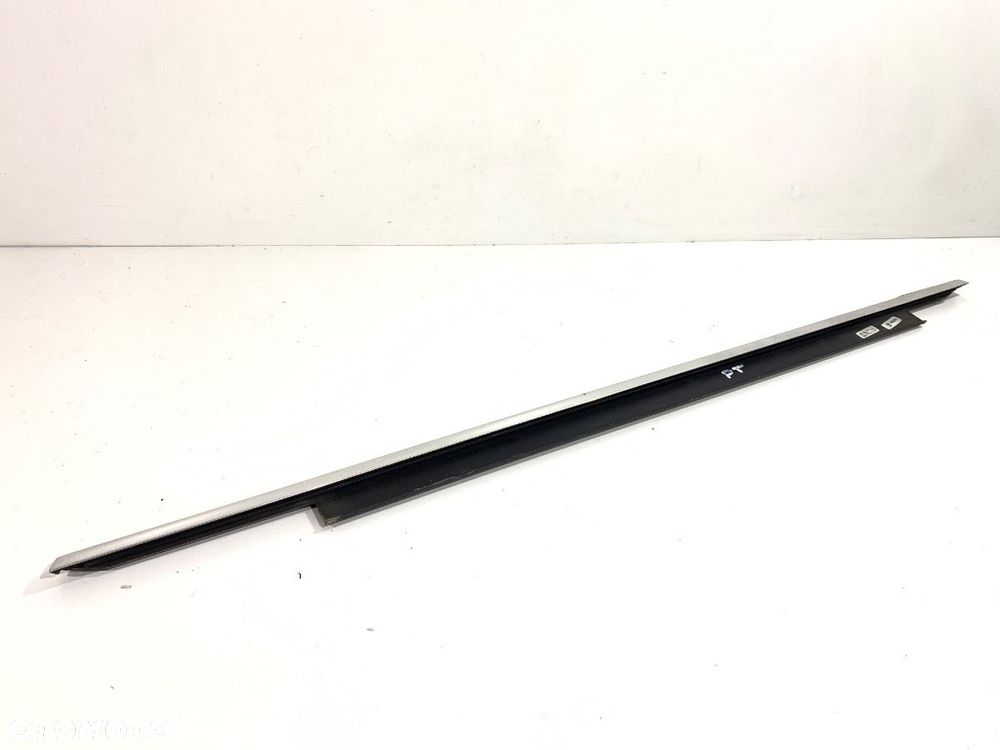 LISTWA ZGARNIAJĄCA TYŁ PRAWY  AUDI A6 C7 (4G2, 4GC) 2010 - 2018 3.0 TDI quattro 180 kW [245 KM] - 3