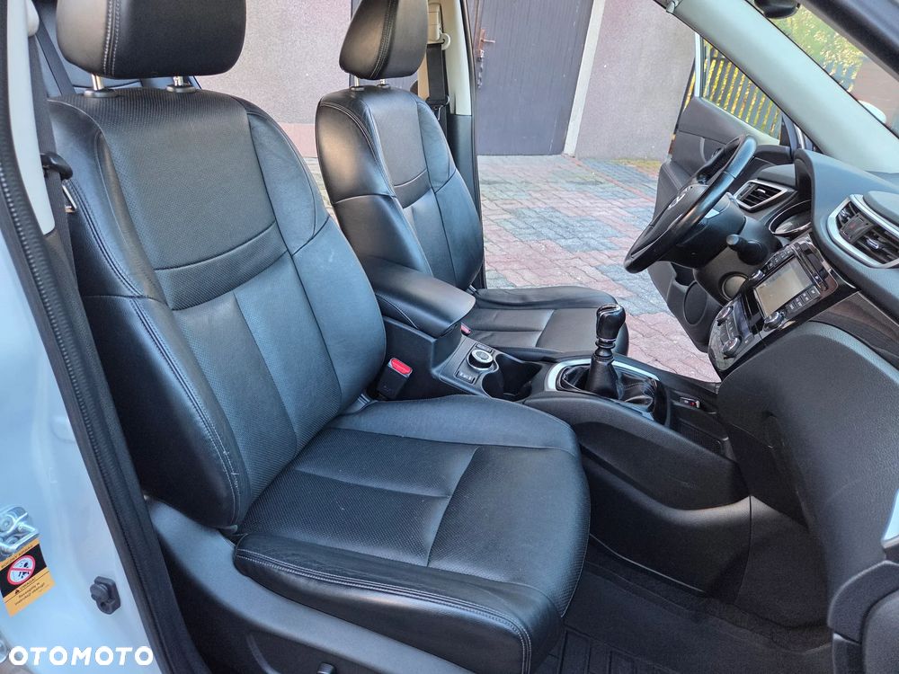 Nissan X-Trail 1.6 DCi N-Connecta 4WD EU6 - 31
