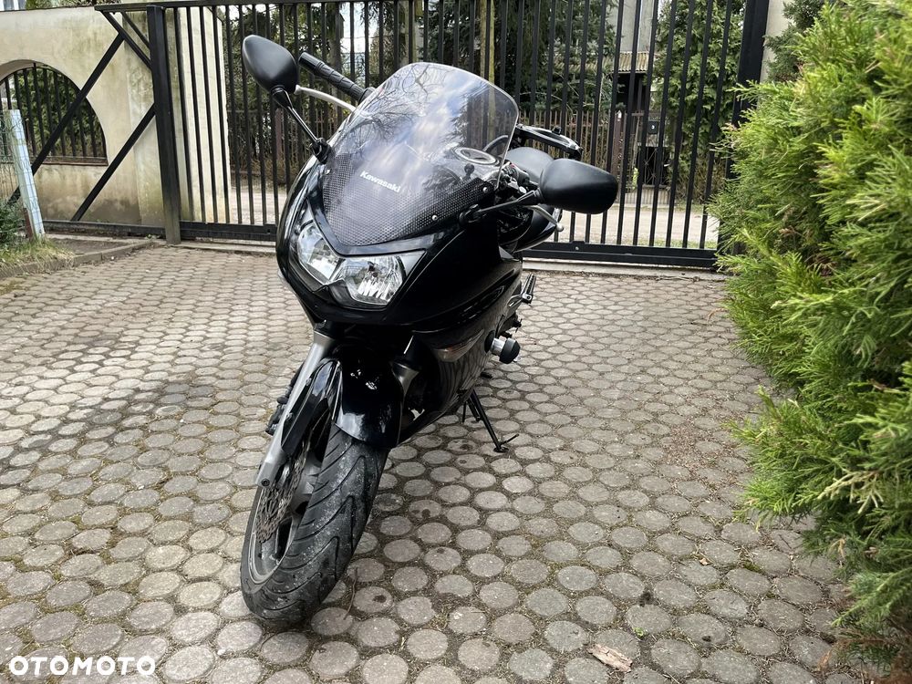 Kawasaki ER - 3