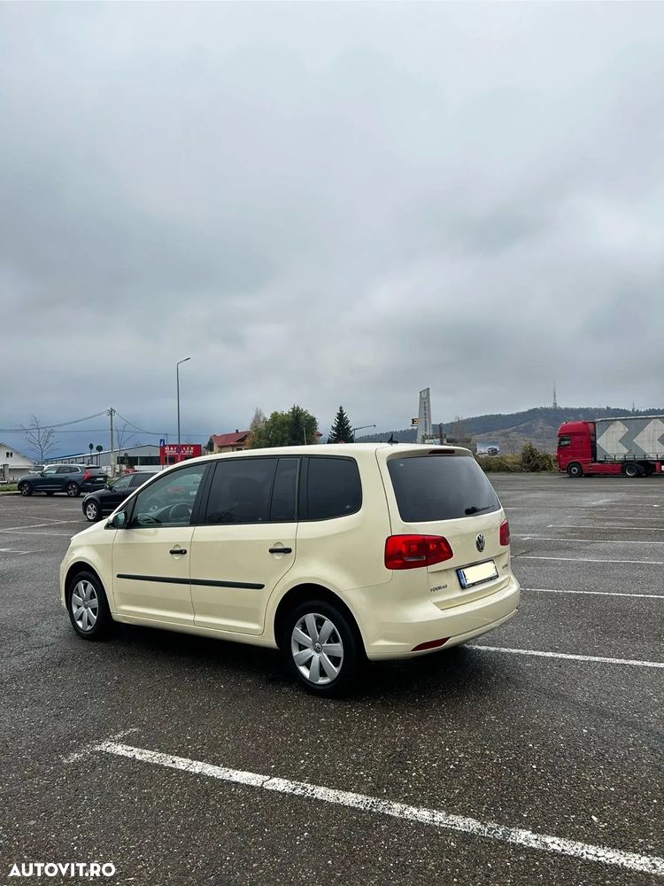 Volkswagen Touran 2.0 TDI BlueMotion Technology Comfortline - 5
