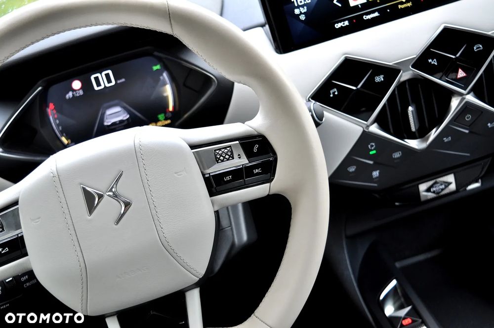 DS Automobiles DS 3 Crossback 1.5 BlueHDi So Chic - 33