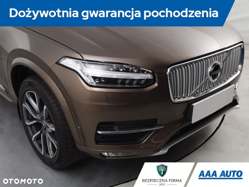 Volvo XC 90 - 20