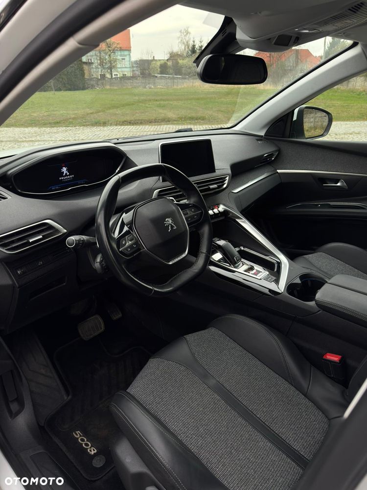Peugeot 5008 1.2 PureTech Allure S&S EAT8 - 5