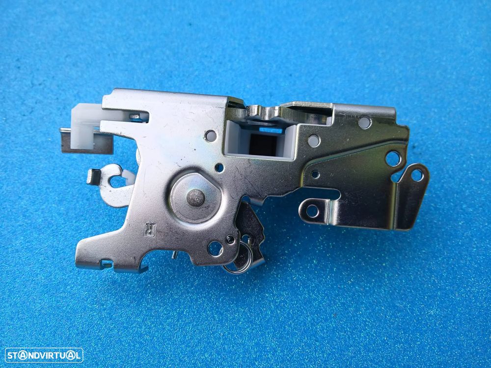 Fecho fechadura porta trás Mercedes Sprinter e Vw LT Nova