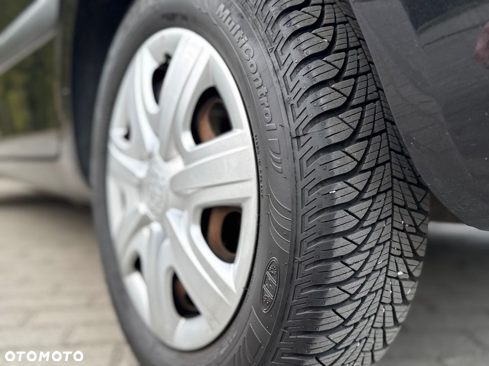 Skoda Fabia 1.2 TSI Ambiente - 21