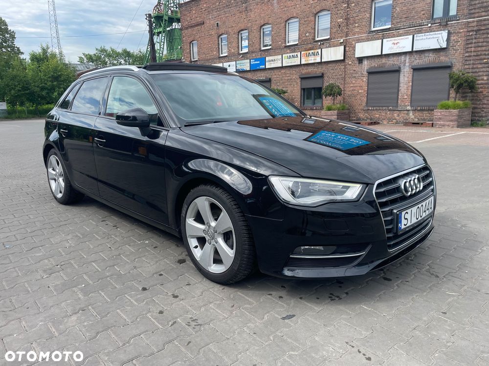 Audi A3 Sportback - 2