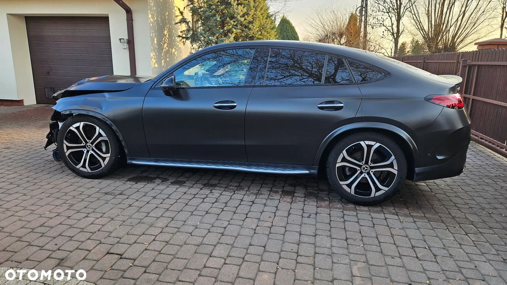 Mercedes-Benz GLC - 4