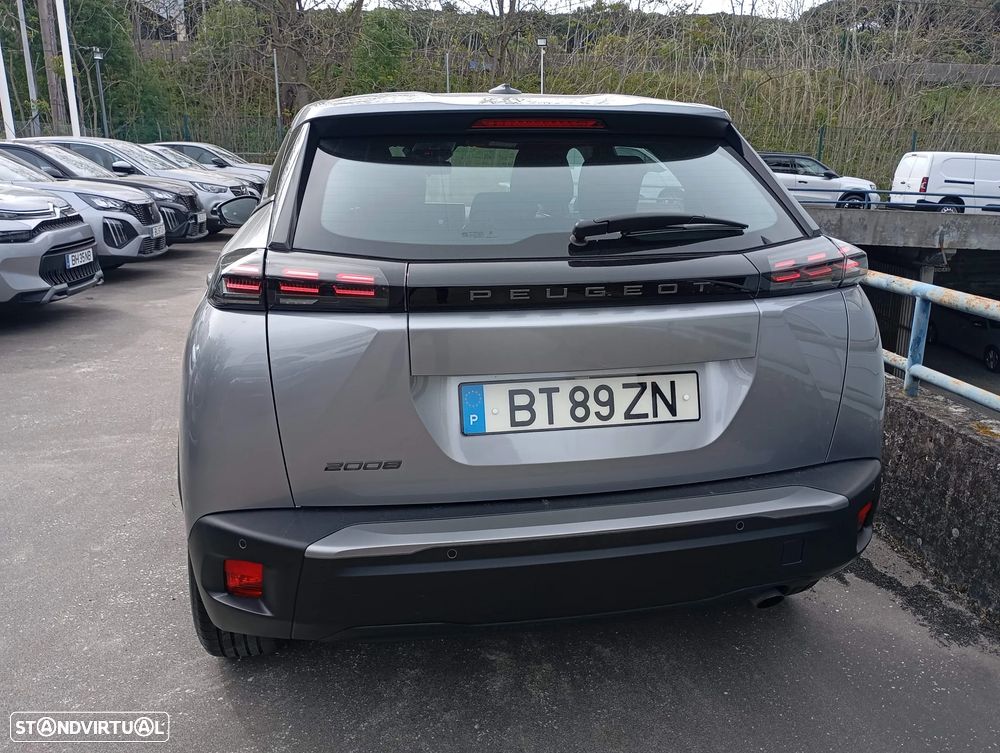 Peugeot 2008 1.2 PureTech Style - 3