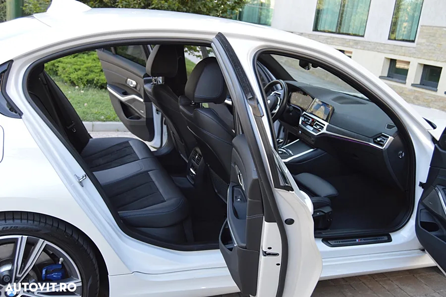 BMW Seria 3 330e Aut. M Sport - 8