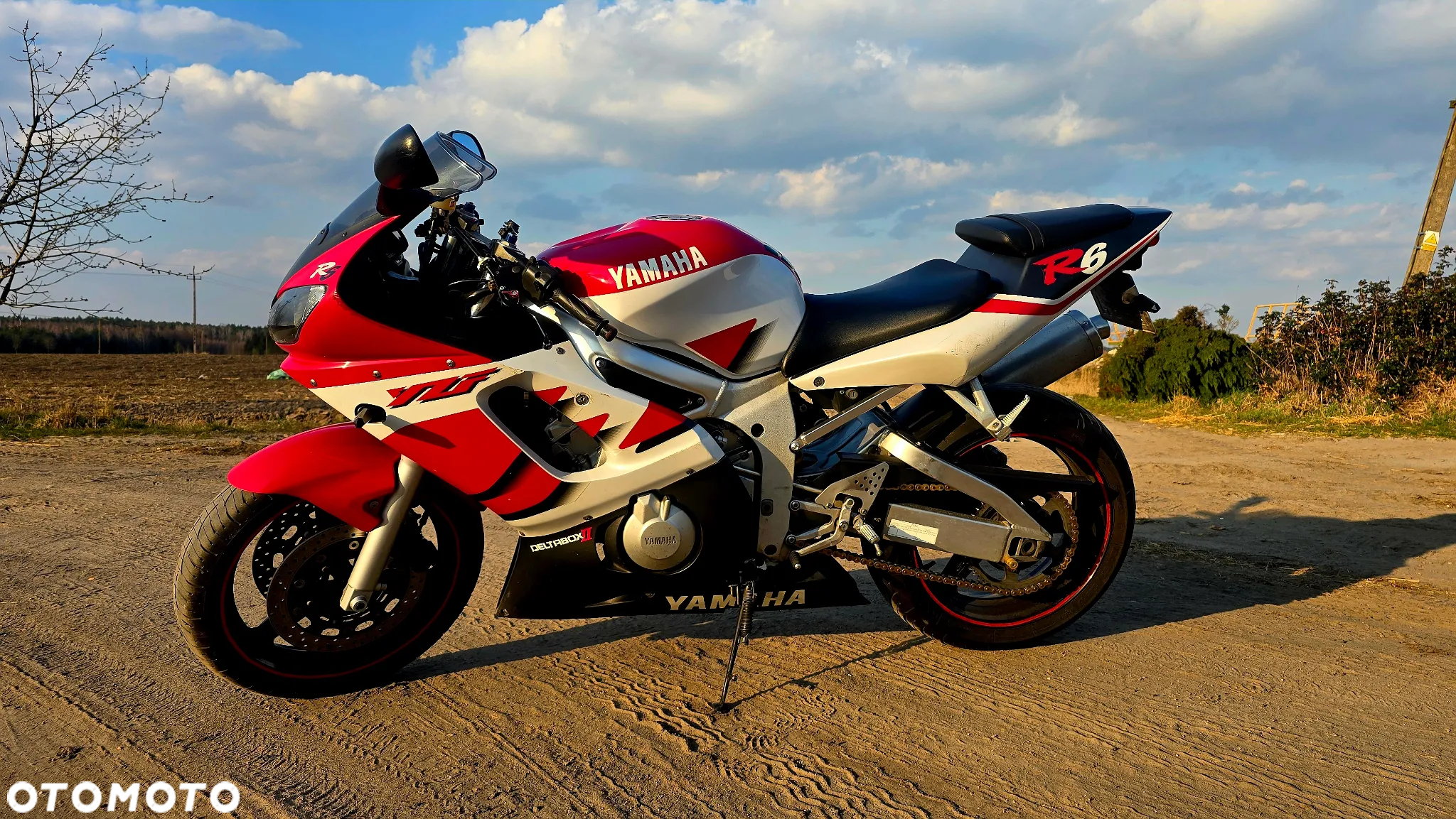 Yamaha R6 - 3