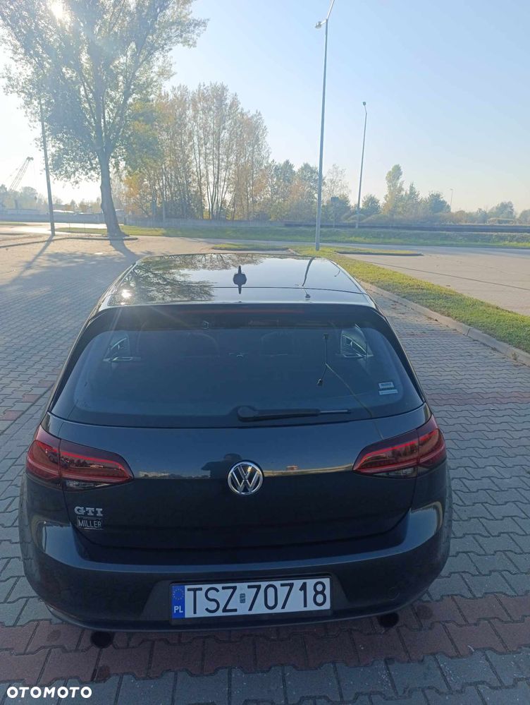 Volkswagen Golf 2.0 TSI BMT GTI - 30