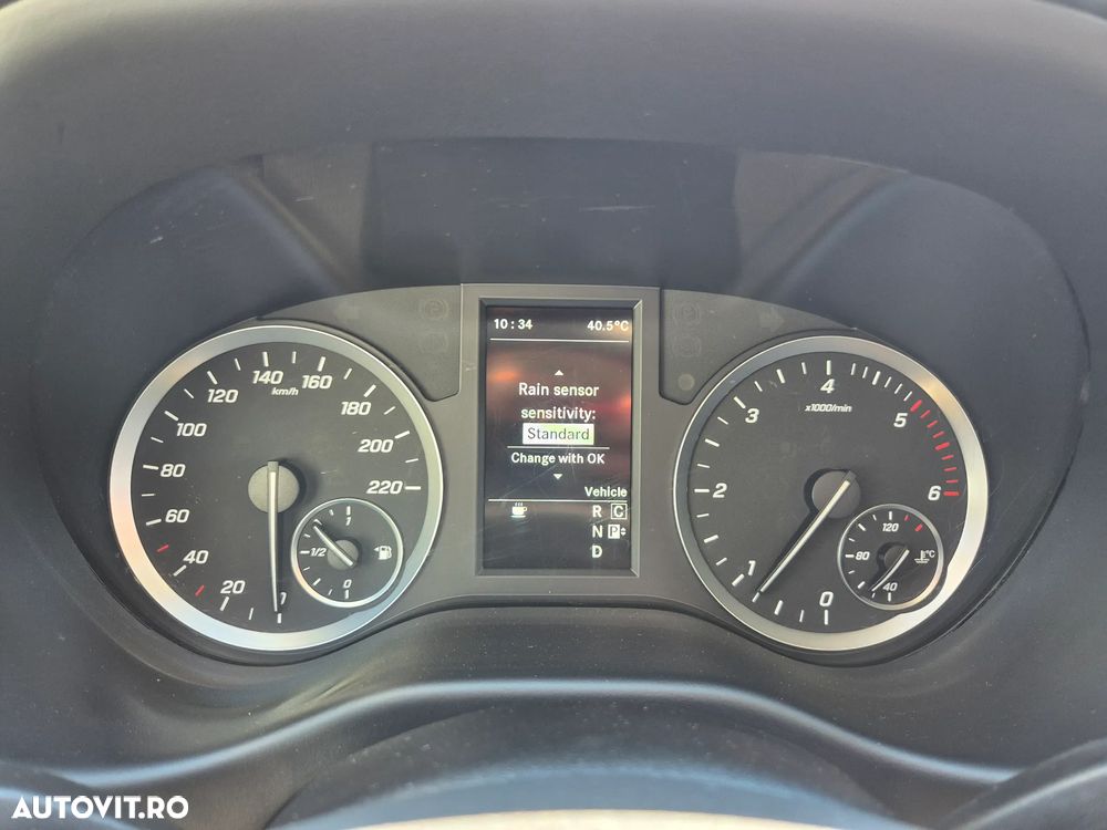 Mercedes-Benz Vito - 19